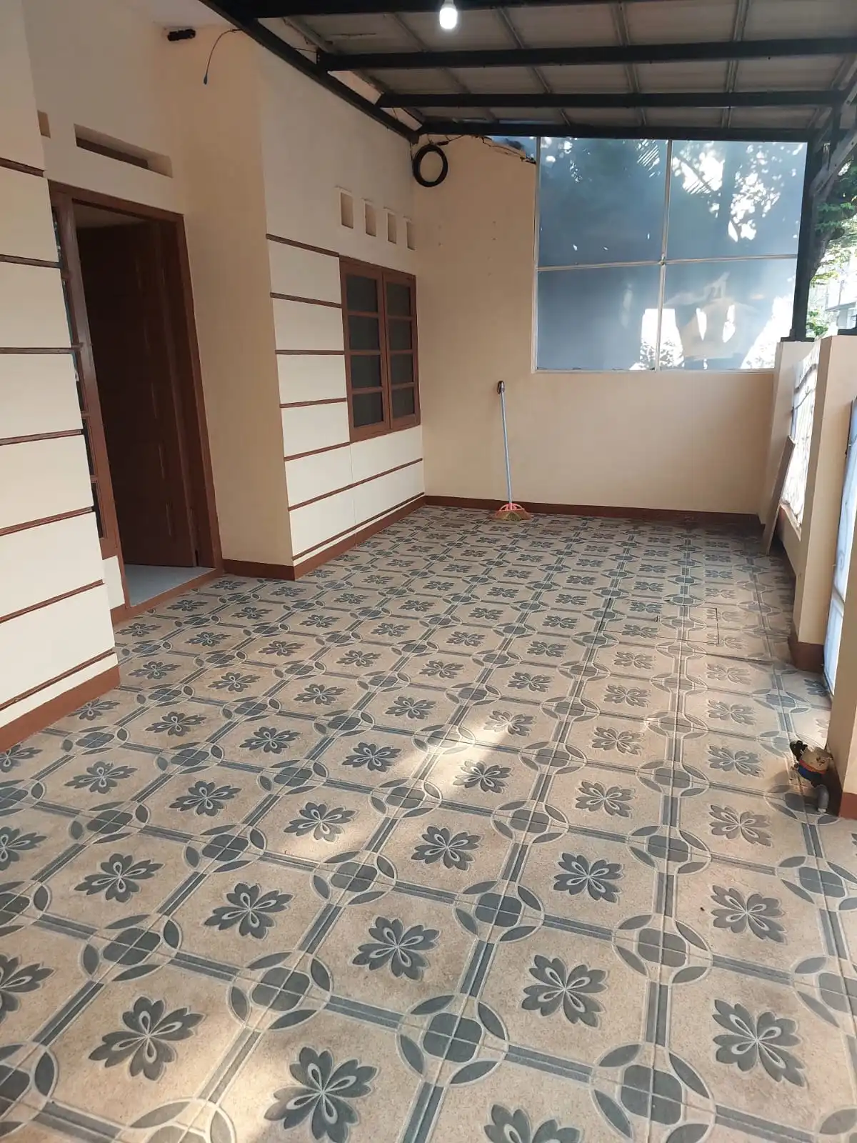 589bde44-d9b4-4b76-b60c-35009c1bc152