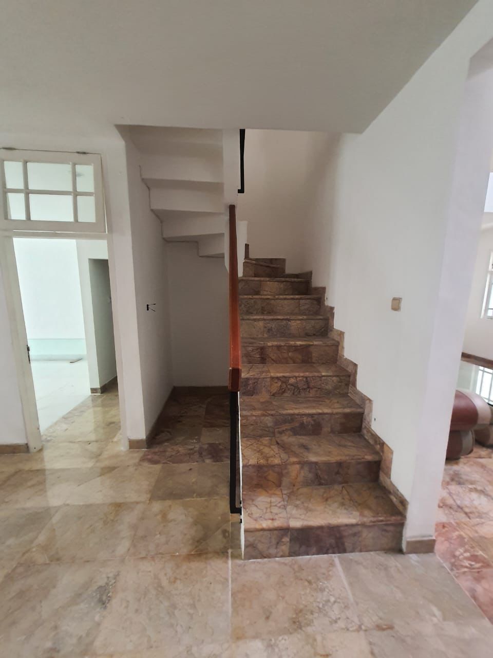 WhatsApp Image 2025-12-08 at 3.01.27 PM (2) - Warna Bagus