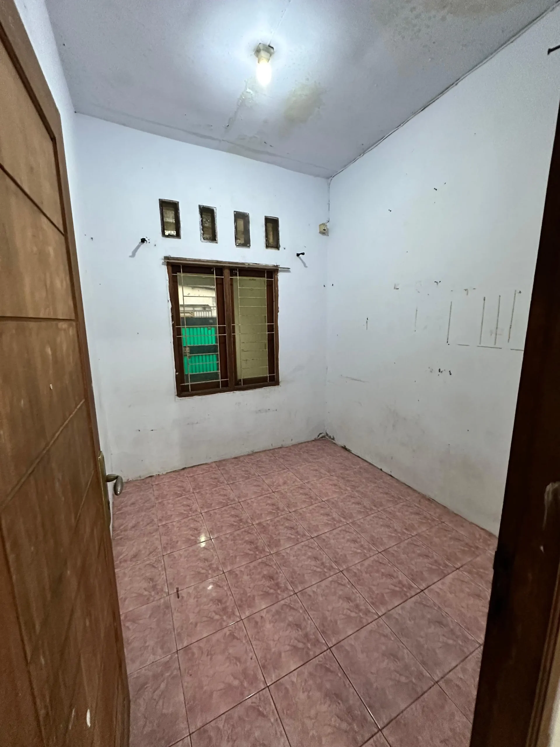 ef3f5623-ea2c-4db1-99e1-3e061bcedfe4