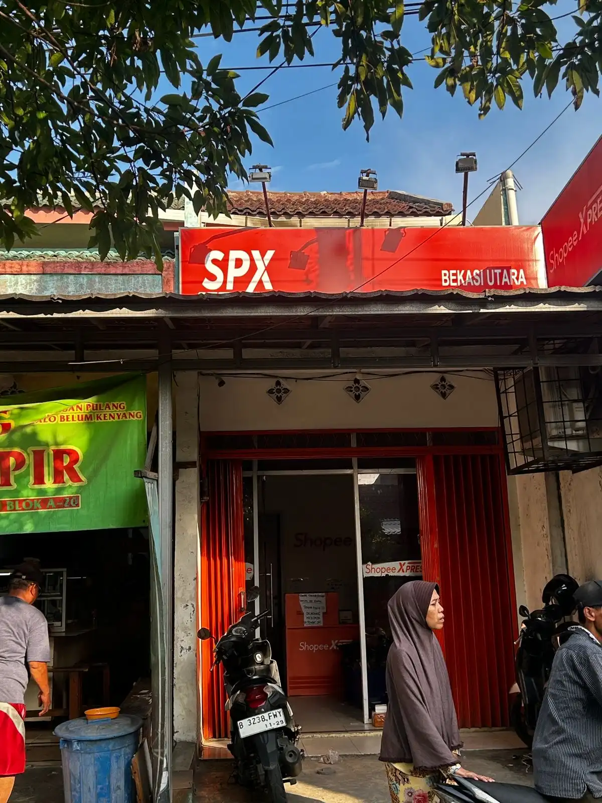 e700b114-4d33-4ad2-bbd9-fb6a78662f80