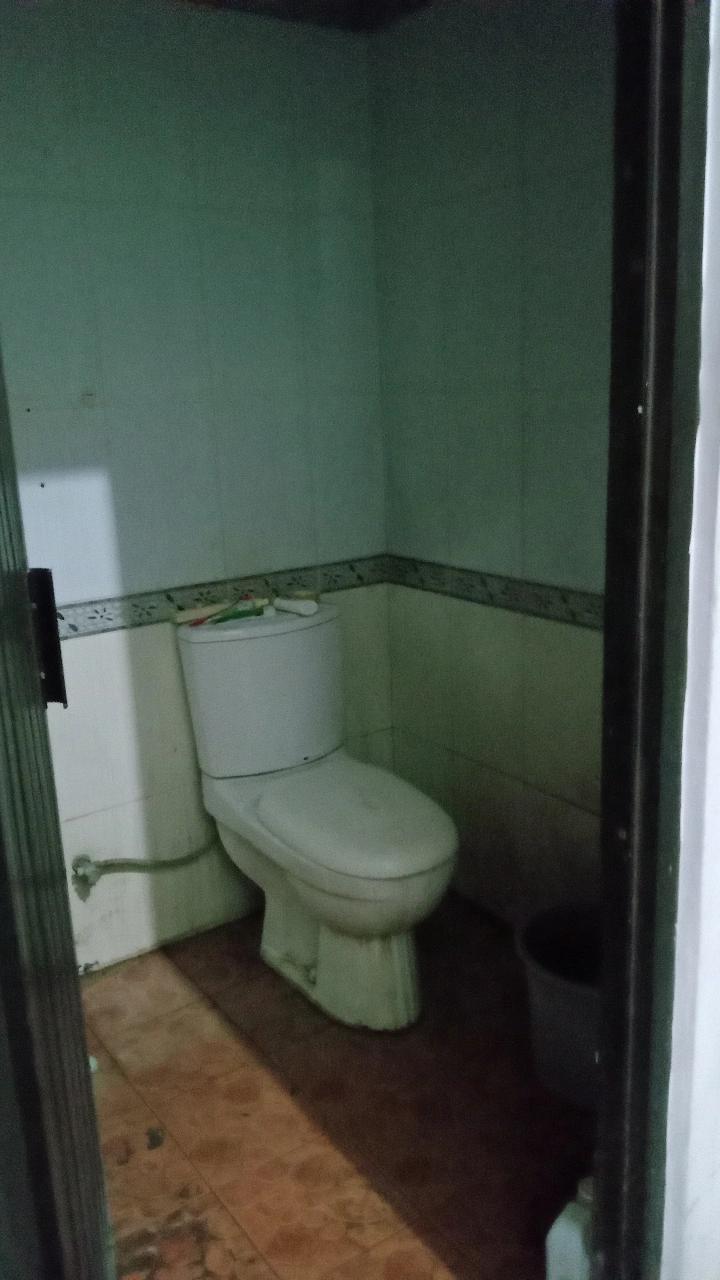 Kamar mandi - Eko Saputro