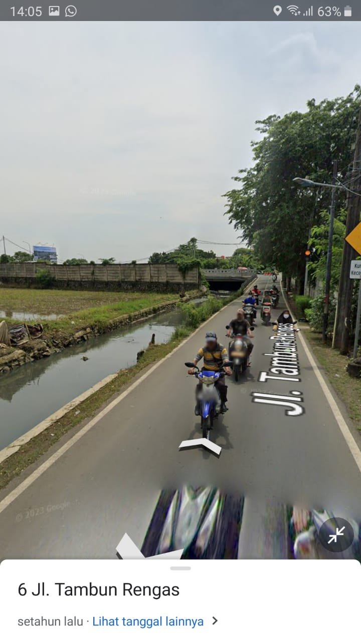 6F1E391C-18DD-4101-BACF-42C1B3A01C53-Galuh-Utami
